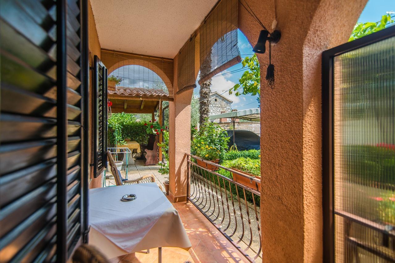 Apartment Vilma Funtana Luaran gambar
